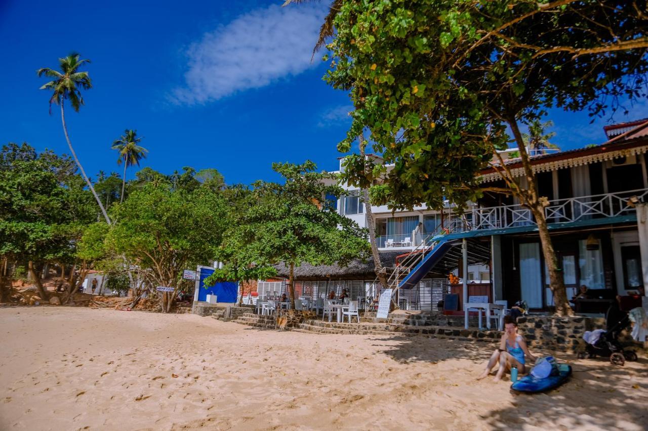 Coral Beach Hotel Mirissa Exterior foto